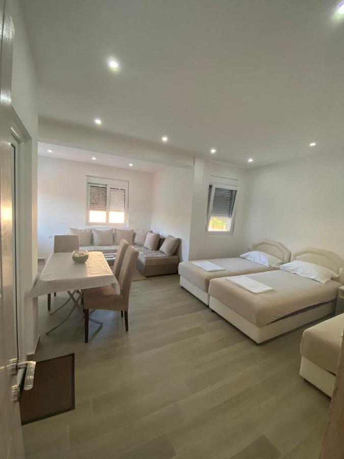 Gjoni Apartments Ulcinj Room photo